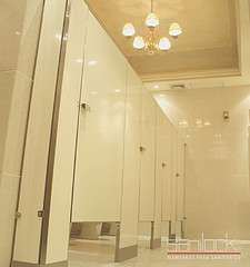 Sanilock mamparas sanitarias para baños publicos en Baja California Sur