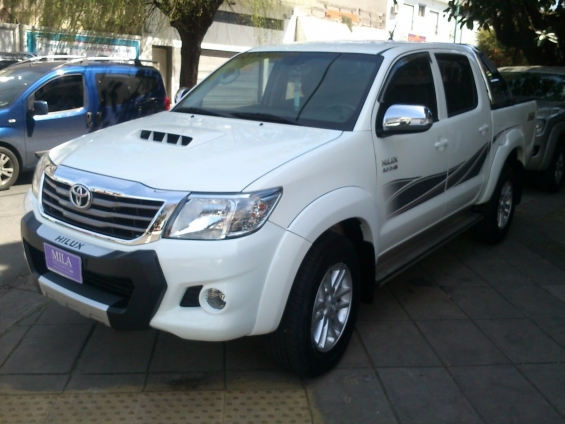 Toyota hilux 2013 full equipo en San Luis Potosí - Camionetas | 151050